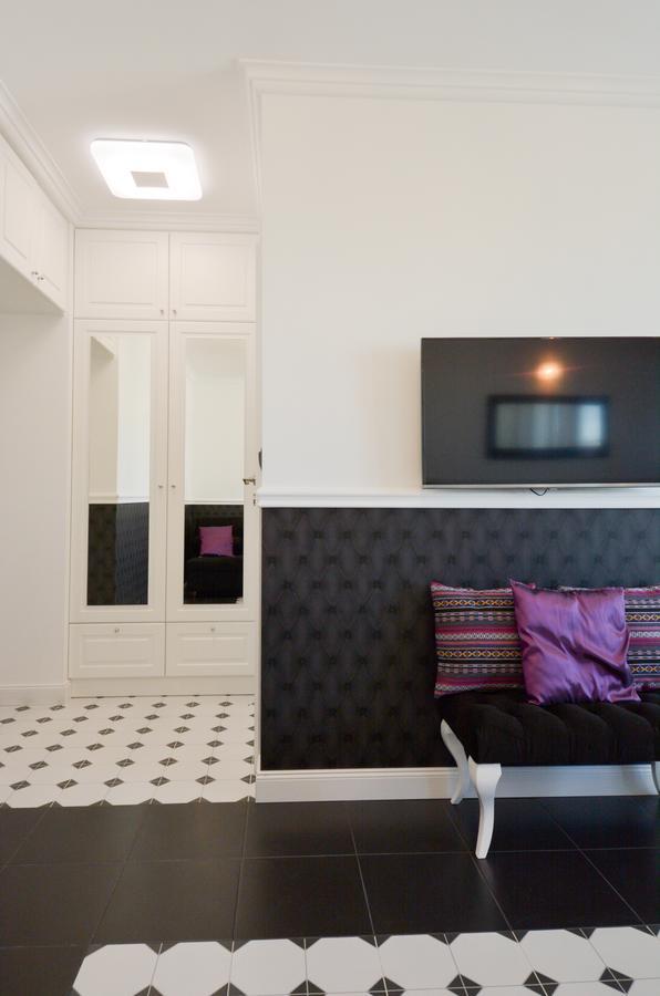 Shortstaypoland Krucza Warsaw Ngoại thất bức ảnh