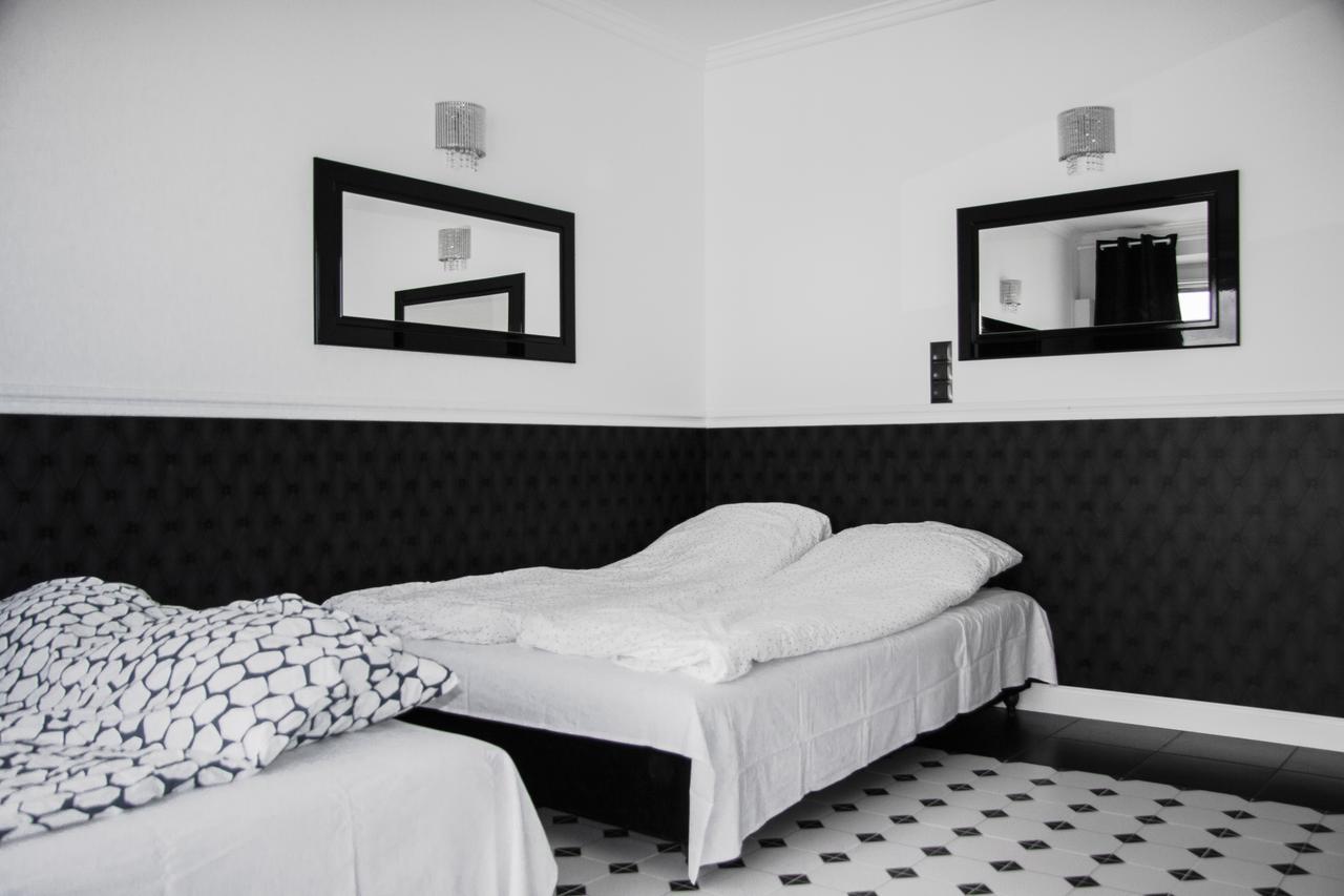 Shortstaypoland Krucza Warsaw Ngoại thất bức ảnh
