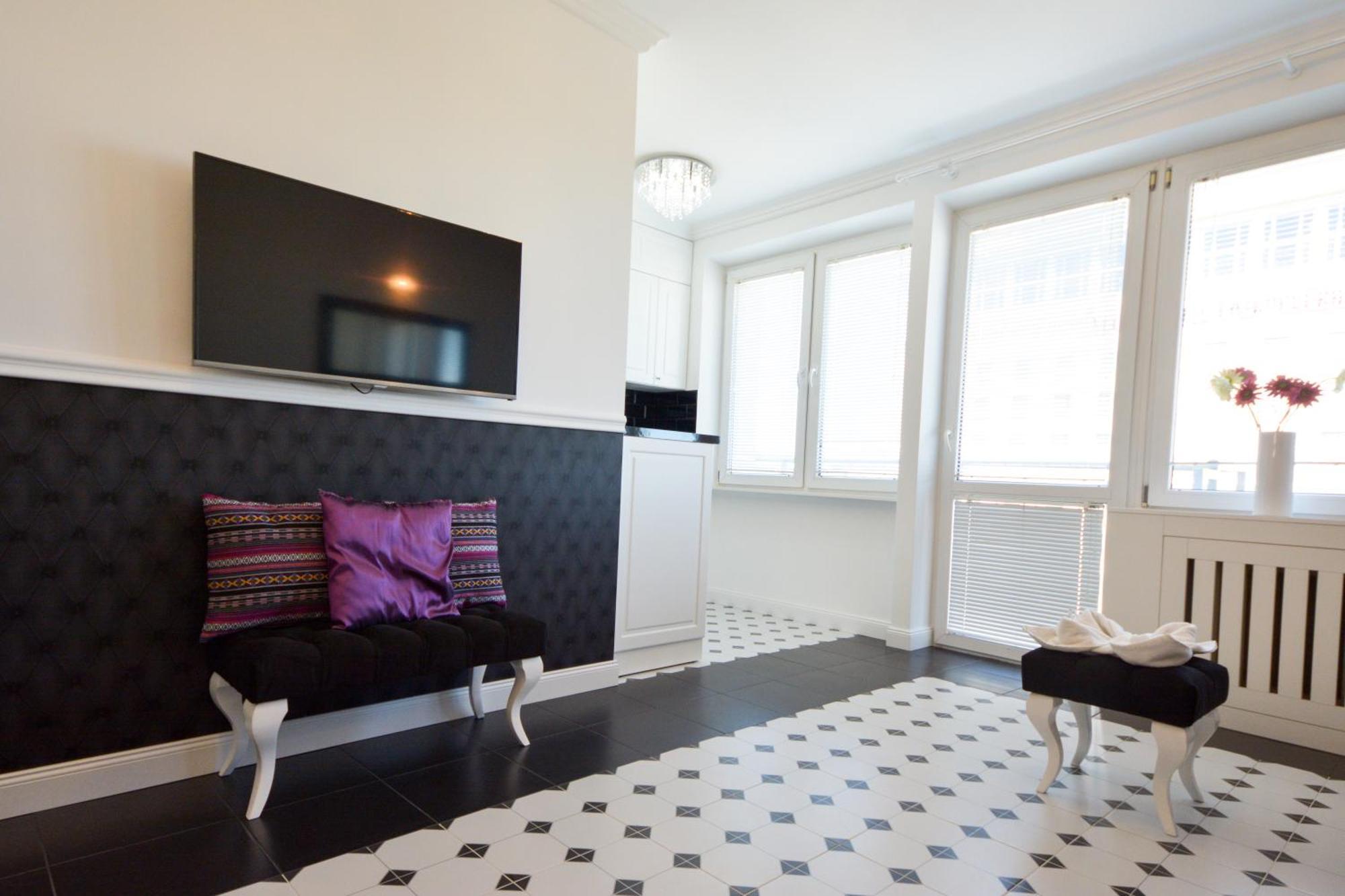 Shortstaypoland Krucza Warsaw Ngoại thất bức ảnh
